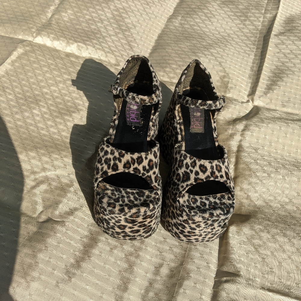 Vintage Morbid threads cheetah platform sandals